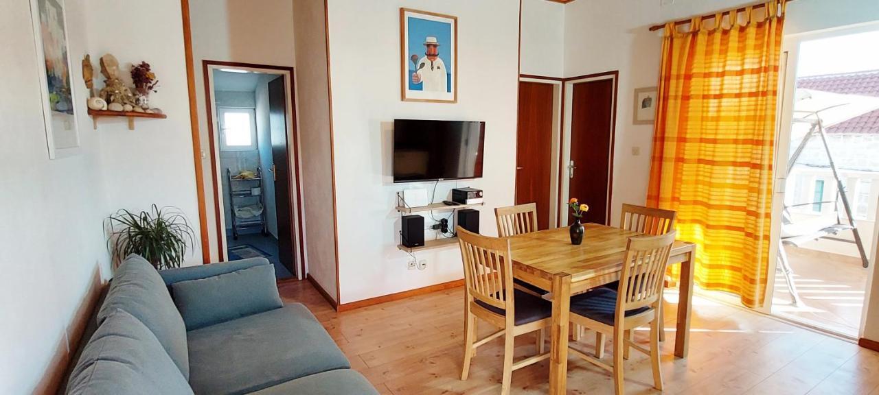 Sućuraj Apartments Mladen מראה חיצוני תמונה